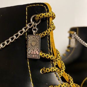 The Sun Tarot Card Shoe Anklet Charm Chains for Boots & Skates